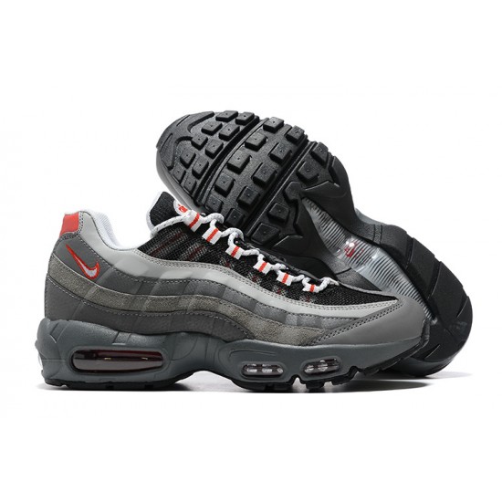 Air Max 95 TT Essential Track Röd CI3705-600 Män Skor