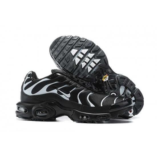 Air Max Plus Tn Svart Grå 852630-038 Män Skor Air Max Plus Tn Svart Grå 852630-038 Män Skor