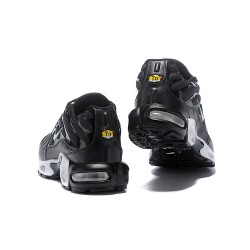 Air Max Plus Tn Svart and Vit Män Skor