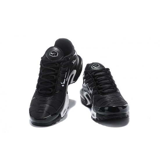 Air Max Plus Tn Svart and Vit Män Skor Air Max Plus Tn Svart and Vit Män Skor