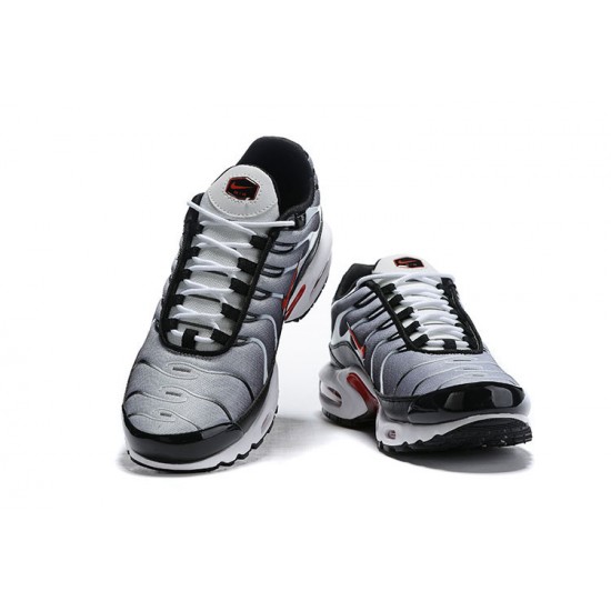 Air Max Plus Tn QS Svart Röd Män Skor Air Max Plus Tn QS Svart Röd Män Skor
